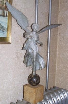 angel 1.jpg