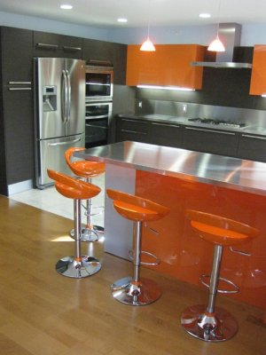 orange-gloss-kitchen-designs-bkt-loft-italian-kitchen-cabinets-in-san-diego-img_b401c742004e60...jpg
