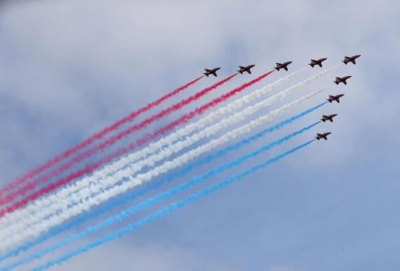 Red Arrows.jpg