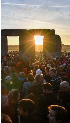 Summer-solstice-Stone-Henge-naked-festival-longest-day-year-711153.jpg
