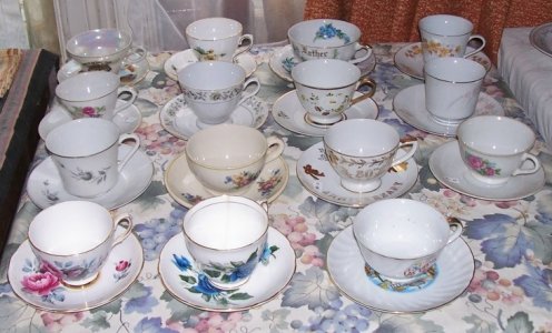 teacups2.jpg teacups2.jpg