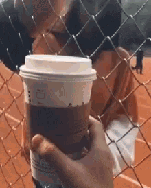 tenor (8).gif