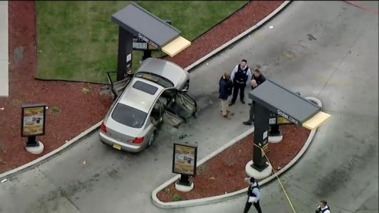 https___cdn.cnn.com_cnnnext_dam_assets_210419081004-01-chicago-girl-killed-drive-thru.jpg