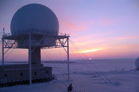 frontec-north-warning-sunrise-article.jpg frontec-north-warning-sunrise-article.jpg
