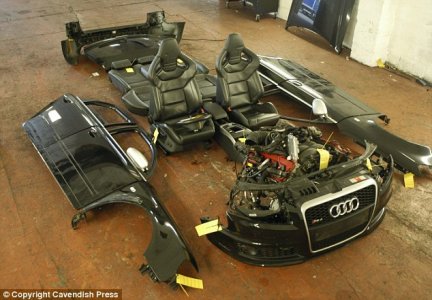 article-0-162526BF000005DC-771_634x441.jpg