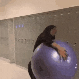 BowedEnchantingBullmastiff-max-1mb.gif