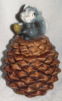 Metlox squirrel cookie jar.jpg