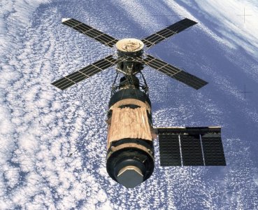 Skylab_(SL-4).jpg