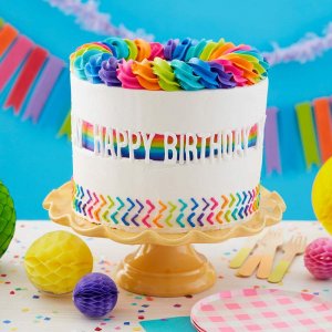 Happy-Birthday-fault-line-cake.jpg