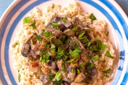 Mushroom-Stroganoff-6.jpg