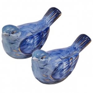 Darby+Home+Co+Lindholm+3D+Bird+Salt+&+Pepper+Shaker+Set[1].jpg