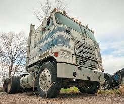 1975cab.jpg