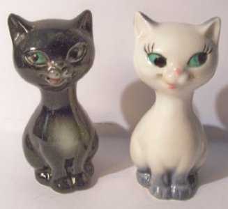 cat shakers10a.jpg