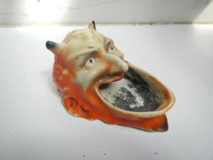 ashtray.jpg