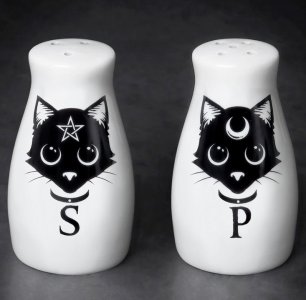 black-cats-salt-and-pepper.jpg