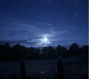 september moon.jpg