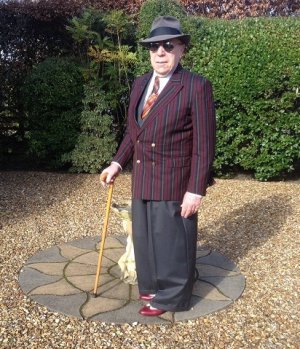 maroon blazer grey baggies 006.JPG
