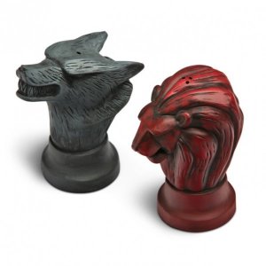 game-of-thrones-salt-and-pepper-shaker-600x600.jpg