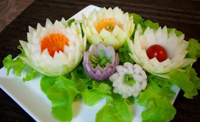 Onion-Festival-Lotuses2.jpg