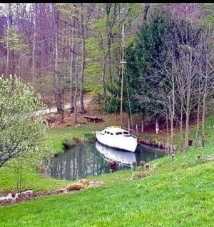 boatpond.jpg