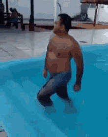 واثقالخطوه-pool.gif