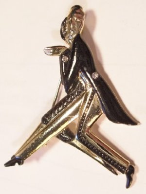 brooch142a.jpg