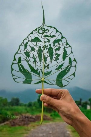 leafsculpture101321.jpg