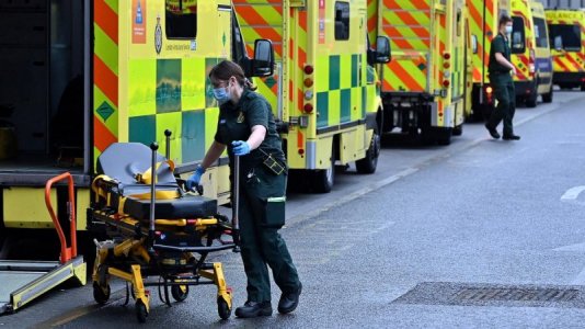 uk hospital.jpg
