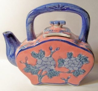 tiny teapot10a.jpg
