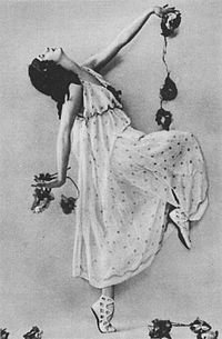 200px-Pavlova_Anna_as_a_bacchante_in_The_Seasons.jpg 200px-Pavlova_Anna_as_a_bacchante_in_The_Seasons.jpg