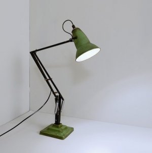 the-anglepoise-1227-desk-lamp-from-herbert-terry-sons-1930s-3.jpg