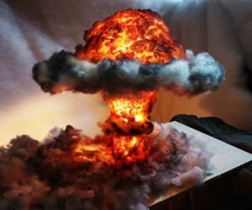 NuclearExplosionLamp.jpg