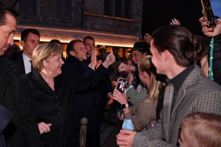 merkel2.jpg