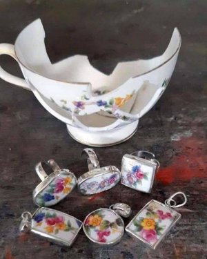 teacups110621.jpg