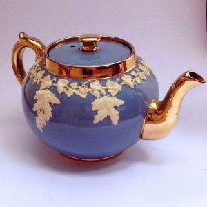 1b492df559fa47fcfde0cee063951c6e--spaniels-tea-pots.jpg