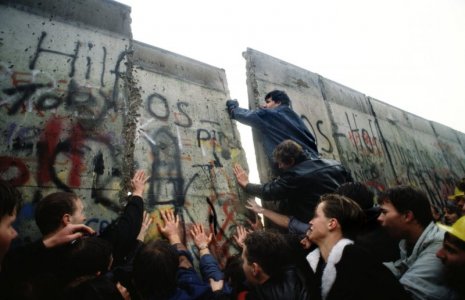 berlin wall.jpg