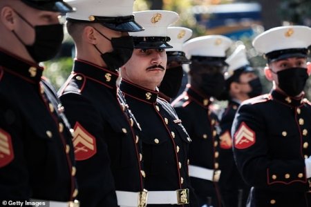marines2.jpg