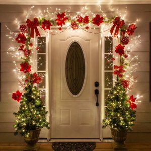 christmas-door-decorating-ideas-9016.jpg