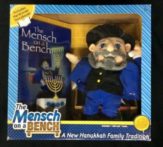 The-Mensch-On-A-Bench-Plush-wHardcover-BookA-New-Hanukkah-Family-TraditionNEW-265039158096.jpg