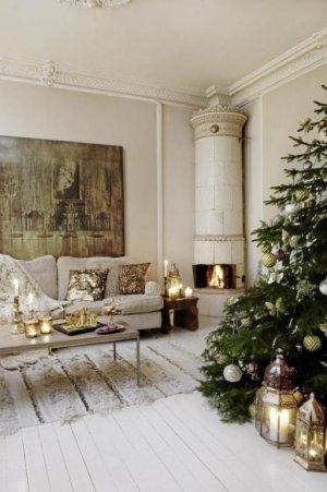 Scandinavian-Christmas-Decorating-31.jpg
