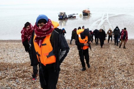 migrants2.jpg