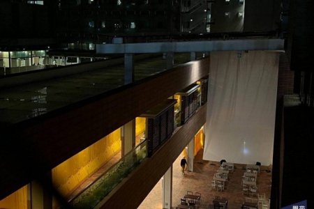 curtain.jpg
