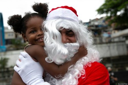santa.jpg