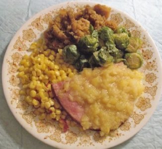 christmas dinner 2021.jpg