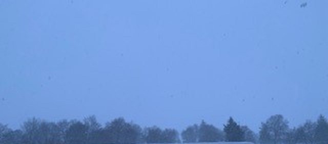 snow sky.jpg snow sky.jpg