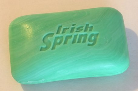 Bar_of_Irish_Spring_deodorant_soap.jpg