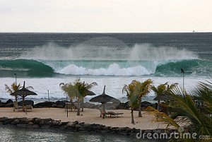 beach-scene-crashing-waves.jpg