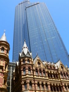 Old_meets_new_architecture_in_melbourne.collins st.jpg