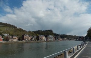 dinant2.jpg