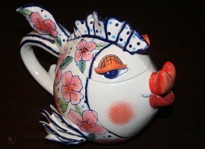 diane-artware-teapot-girl-fish-big_1_9eac4c03bc8eee39e73d17c5522ec91b.jpg